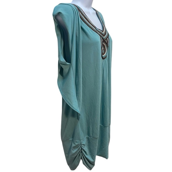 Maurices Boho Aqua/Teal Drape Top with Embroidery Around V Neck Size Plus 0 - Picture 3 of 12